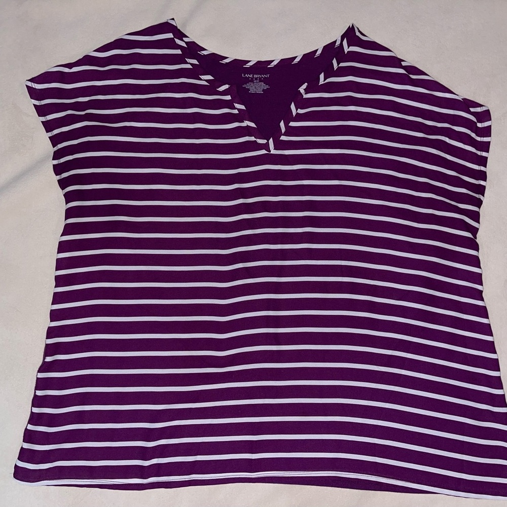 Lane Bryant Purple and White Cap Sleeve Top‎